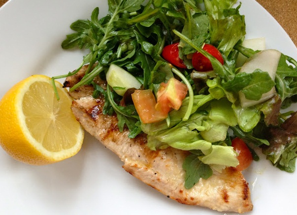 Chicken Lemon & Herb Salad Plate